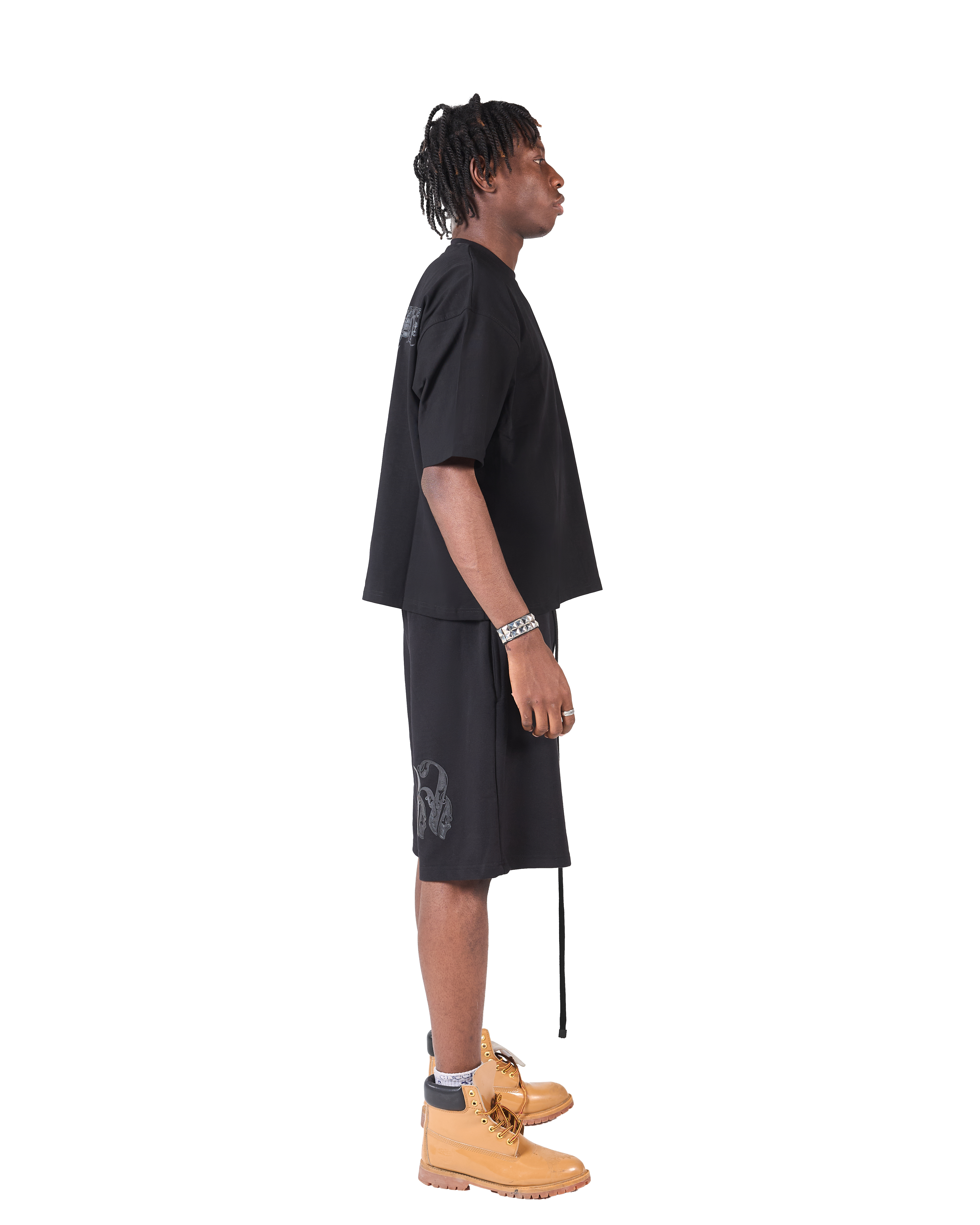 SEVENTSEVEN BLACK T SHIRT