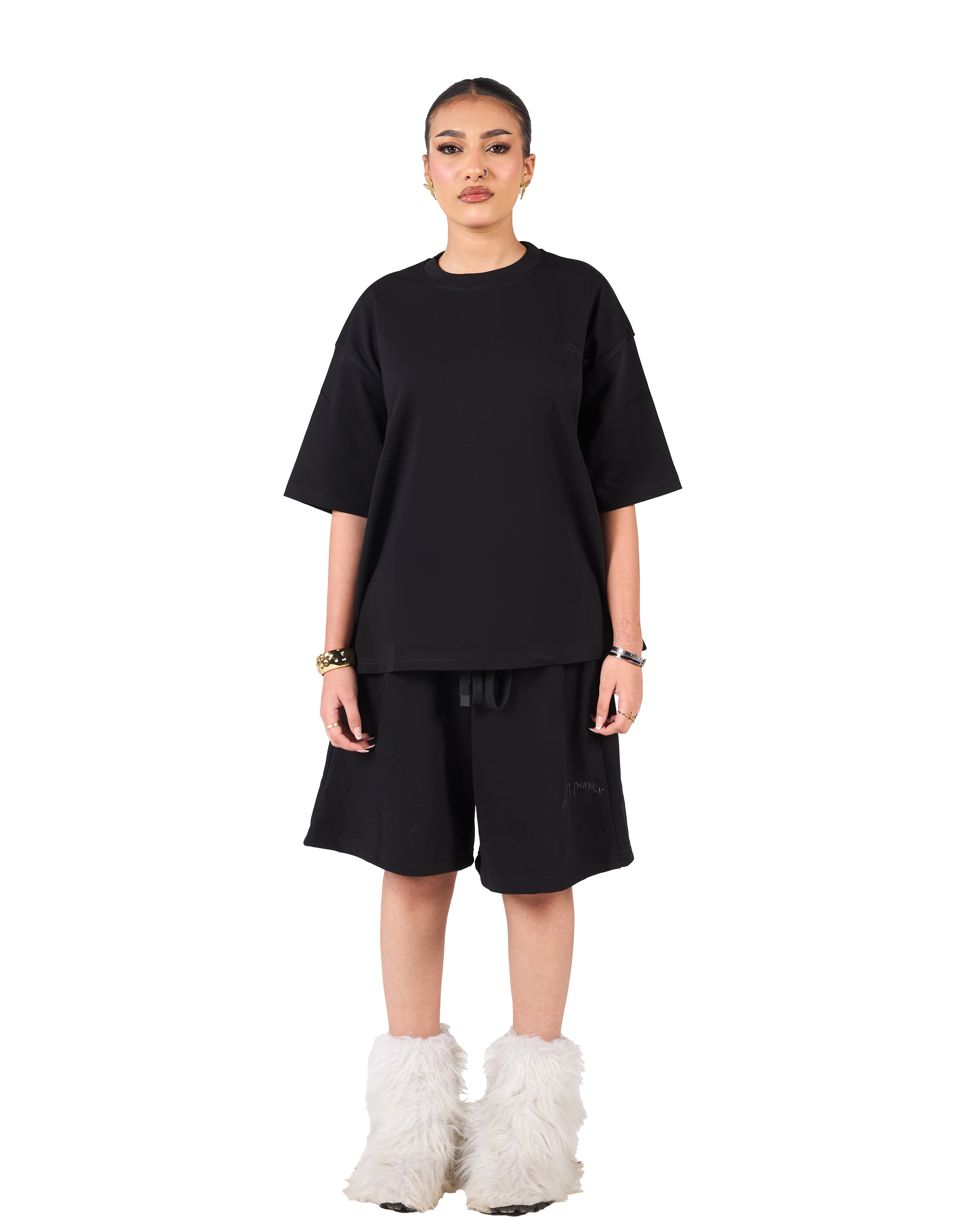 SEVENTSEVEN BLACK T SHIRT