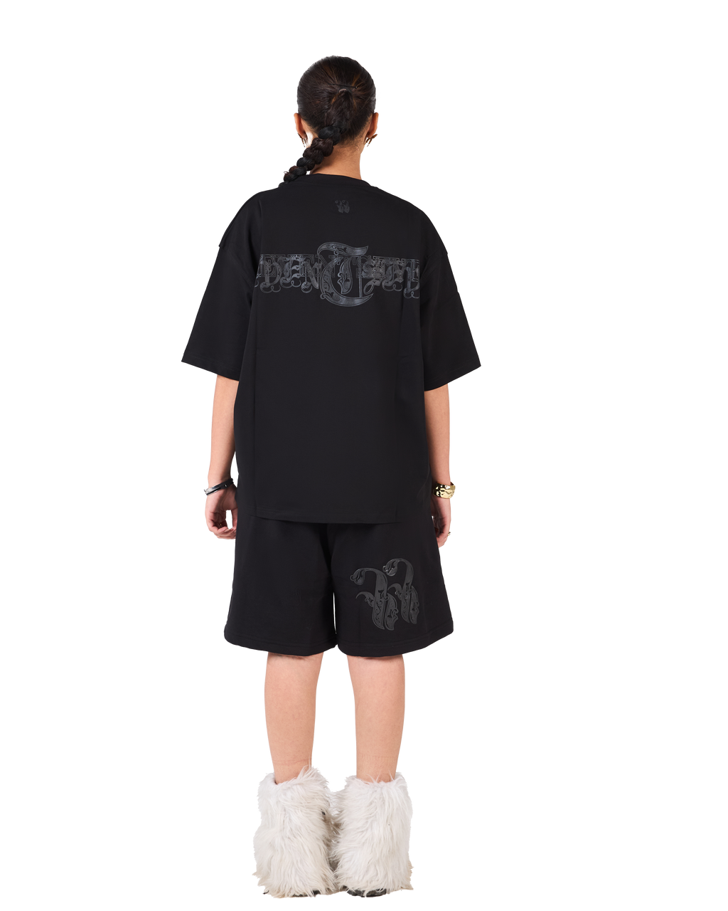 SEVENTSEVEN BLACK T SHIRT